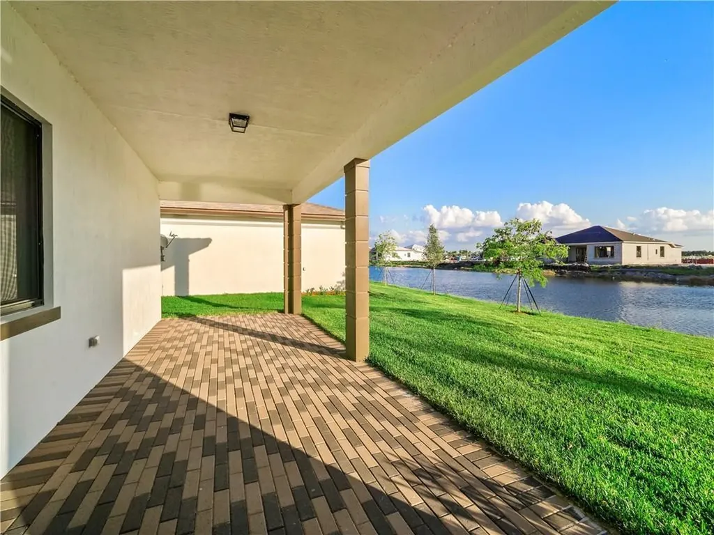 10870 Shore Street Parkland FL 33076
