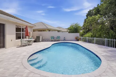 7756 SE Bay Cedar Circle Hobe Sound FL 33455