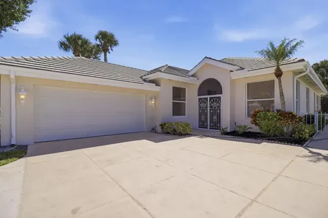7756 SE Bay Cedar Circle Hobe Sound FL 33455