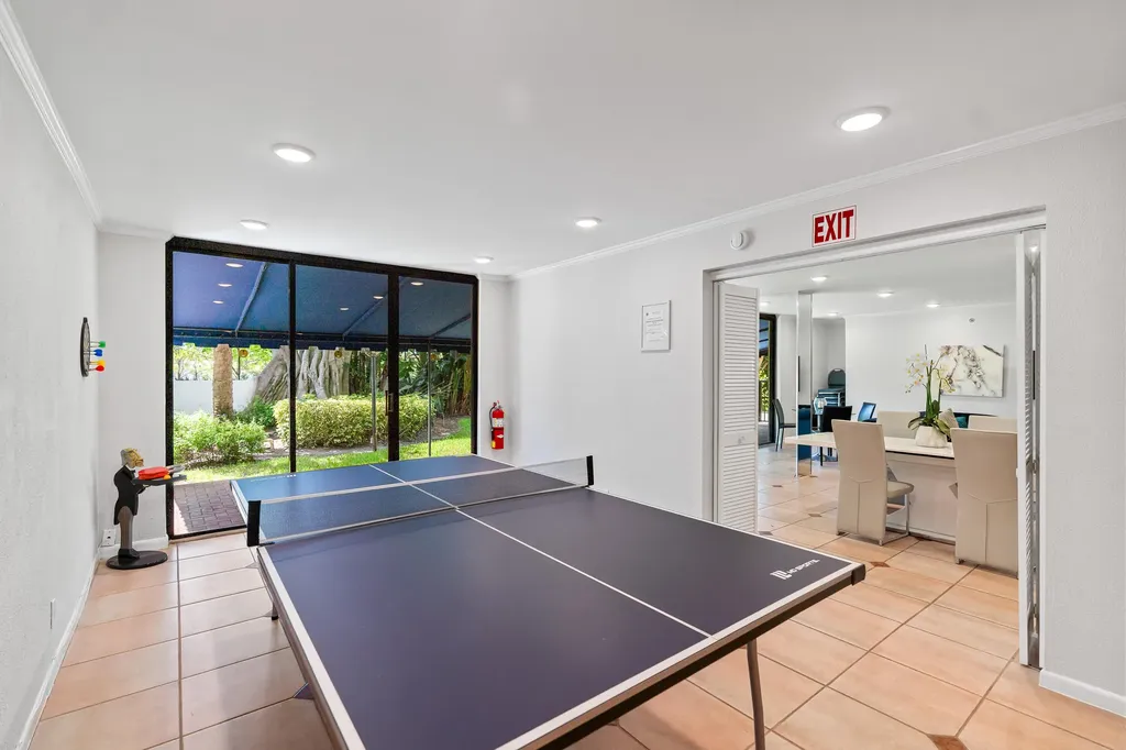 23200 Camino Del Mar Boca Raton FL 33433