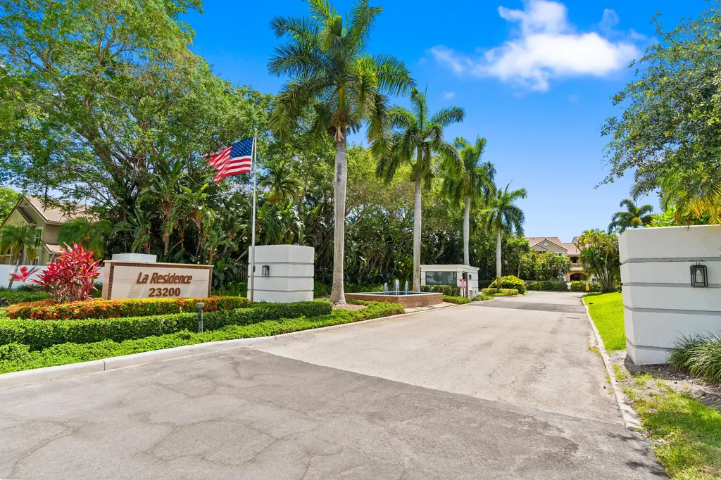 23200 Camino Del Mar Boca Raton FL 33433