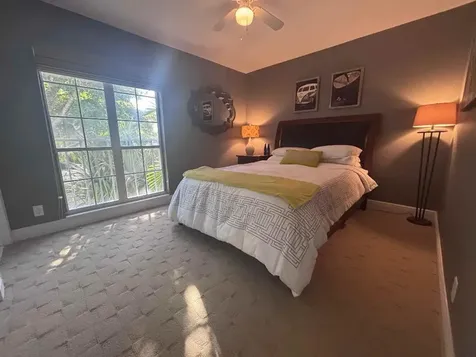 49 Vía Verona Palm Beach Gardens FL 33418