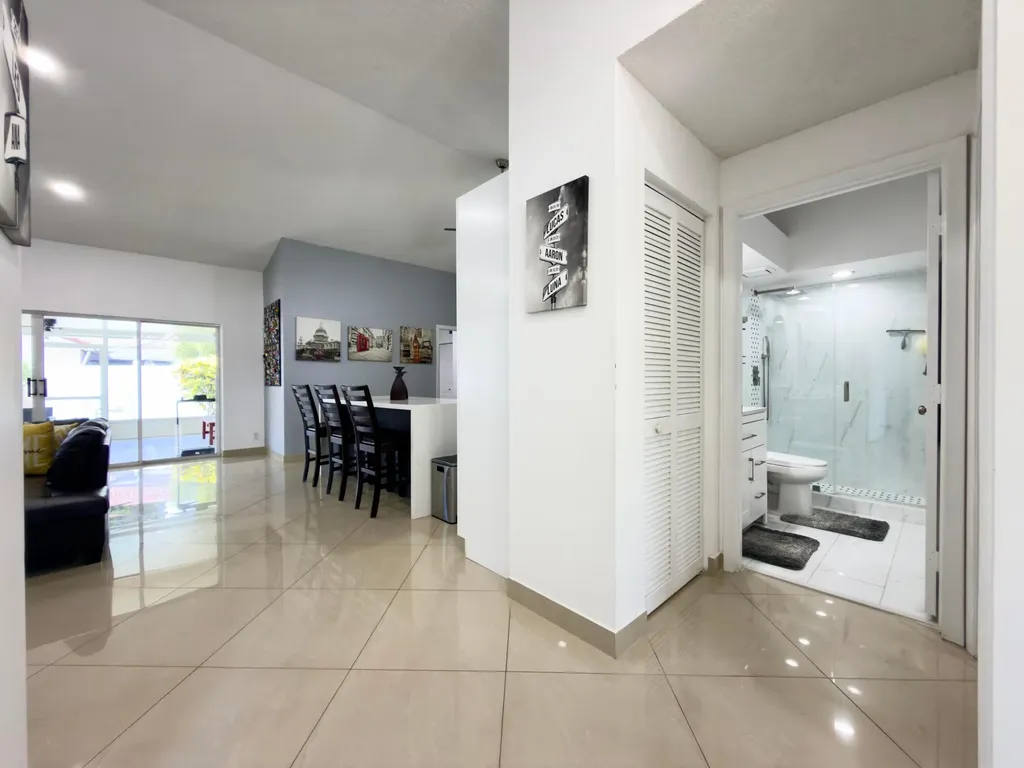 10189 Balsa Way Palm Beach Gardens FL 33410