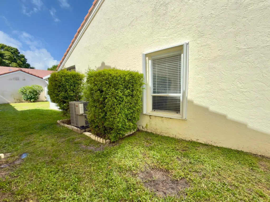 10189 Balsa Way Palm Beach Gardens FL 33410