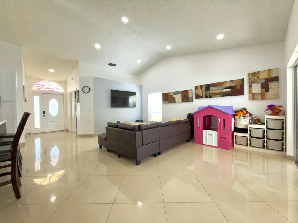 10189 Balsa Way Palm Beach Gardens FL 33410