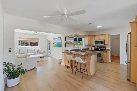 4921 NE 23rd Avenue Lighthouse Point FL 33064