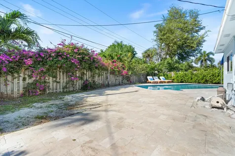 4921 NE 23rd Avenue Lighthouse Point FL 33064