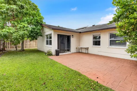 9510 Affirmed Lane Boca Raton FL 33496