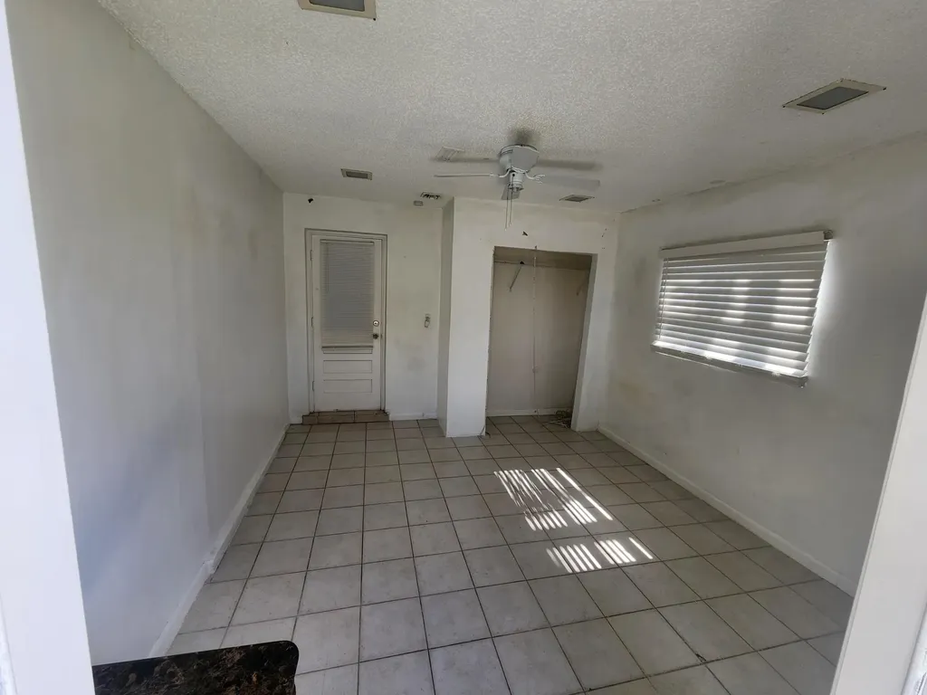 816 NW 8th Avenue Boynton Beach FL 33426
