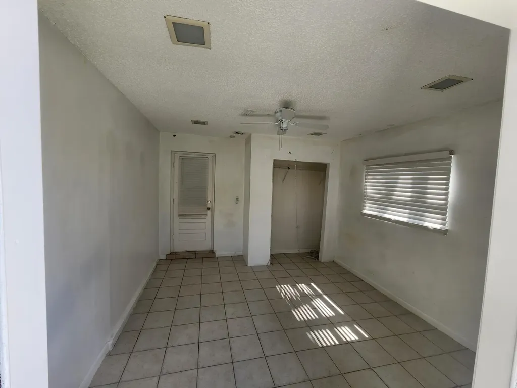 816 NW 8th Avenue Boynton Beach FL 33426