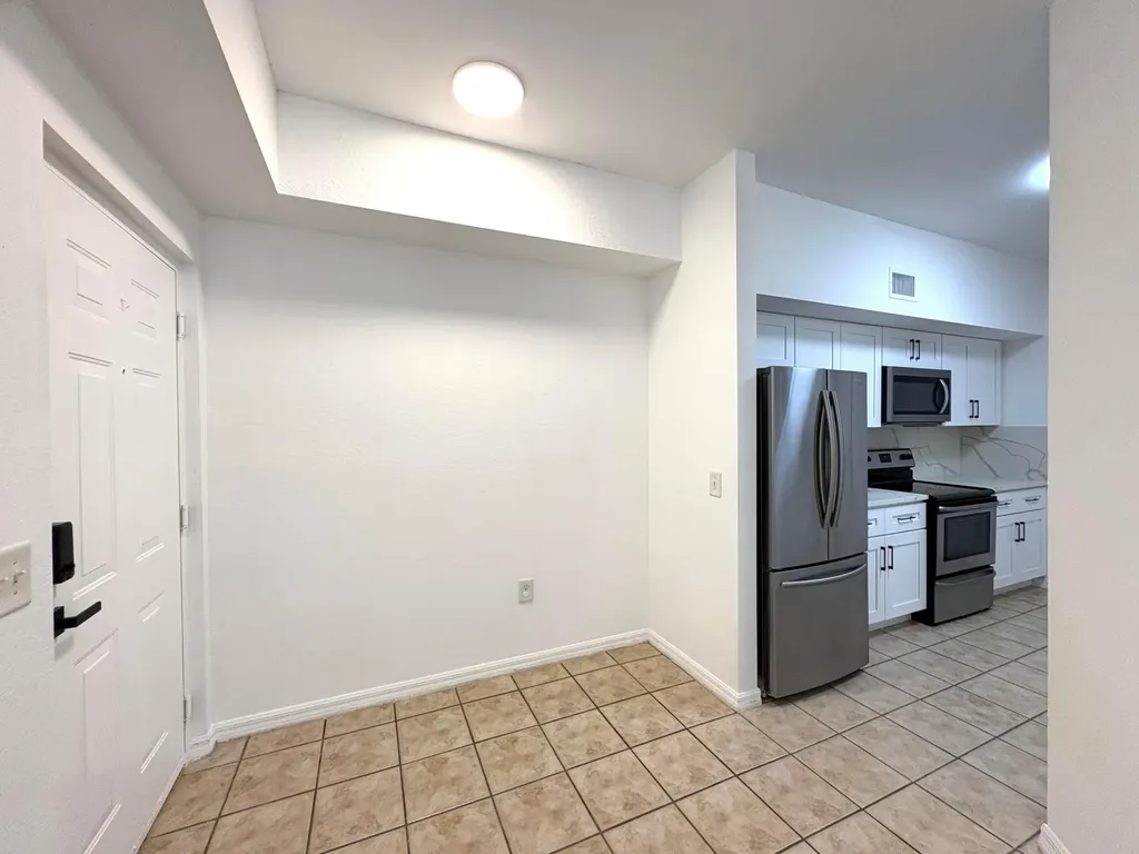340 Crestwood Circle Royal Palm Beach FL 33411