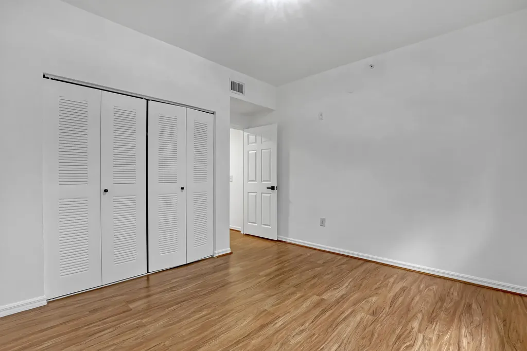 340 Crestwood Circle Royal Palm Beach FL 33411
