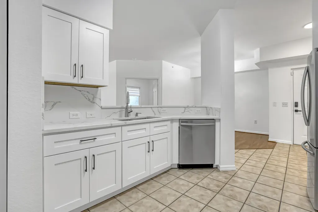 340 Crestwood Circle Royal Palm Beach FL 33411