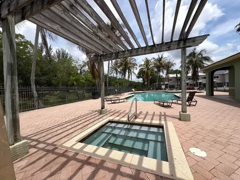 340 Crestwood Circle Royal Palm Beach FL 33411