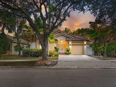 181 SW 203rd Avenue Pembroke Pines FL 33029
