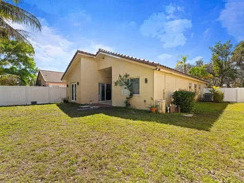 181 SW 203rd Avenue Pembroke Pines FL 33029
