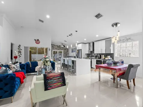 181 SW 203rd Avenue Pembroke Pines FL 33029