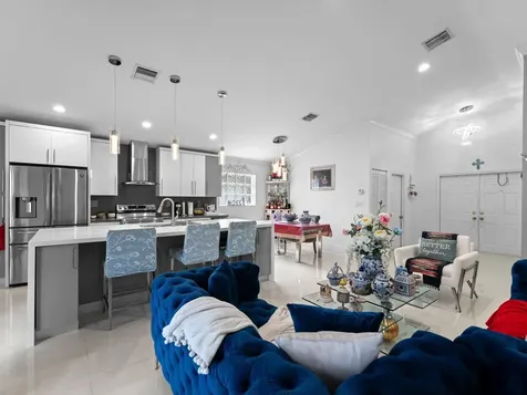 181 SW 203rd Avenue Pembroke Pines FL 33029