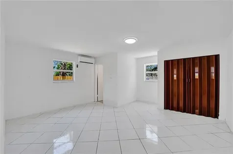 2422 Sherman Street Hollywood FL 33020