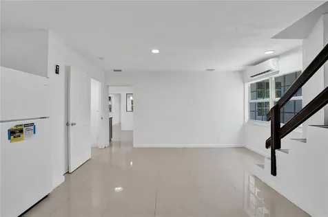 2422 Sherman Street Hollywood FL 33020