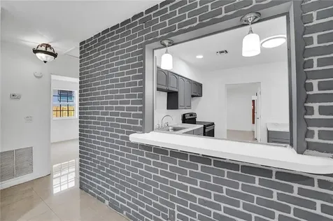 2422 Sherman Street Hollywood FL 33020