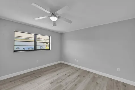 794 SE Albatross Avenue Port St Lucie FL 34983