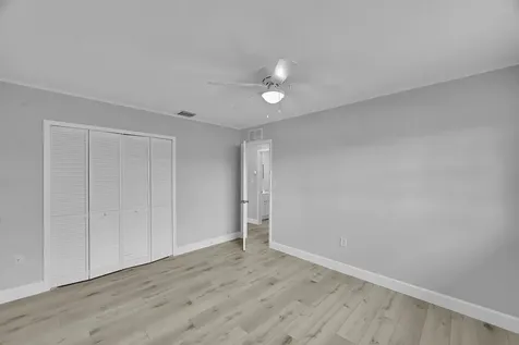 794 SE Albatross Avenue Port St Lucie FL 34983