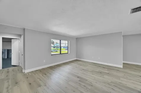 794 SE Albatross Avenue Port St Lucie FL 34983