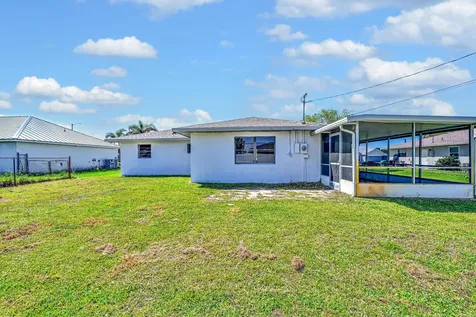 794 SE Albatross Avenue Port St Lucie FL 34983
