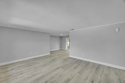 794 SE Albatross Avenue Port St Lucie FL 34983