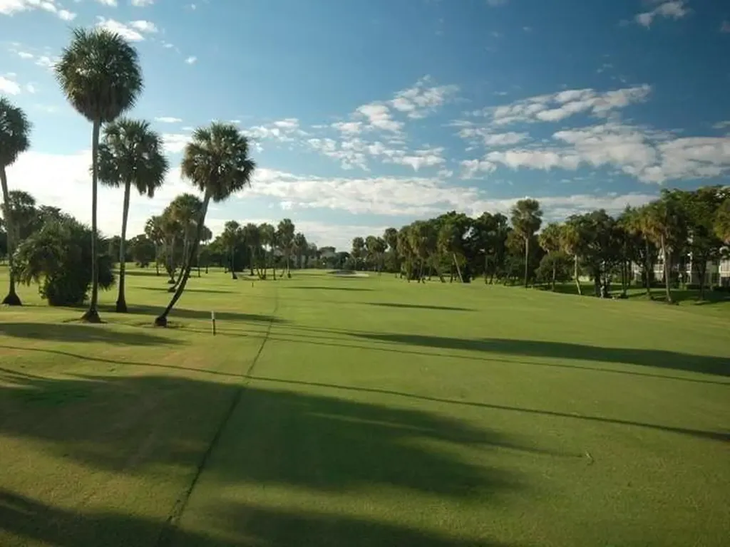 3150 N Course Lane Pompano Beach FL 33069