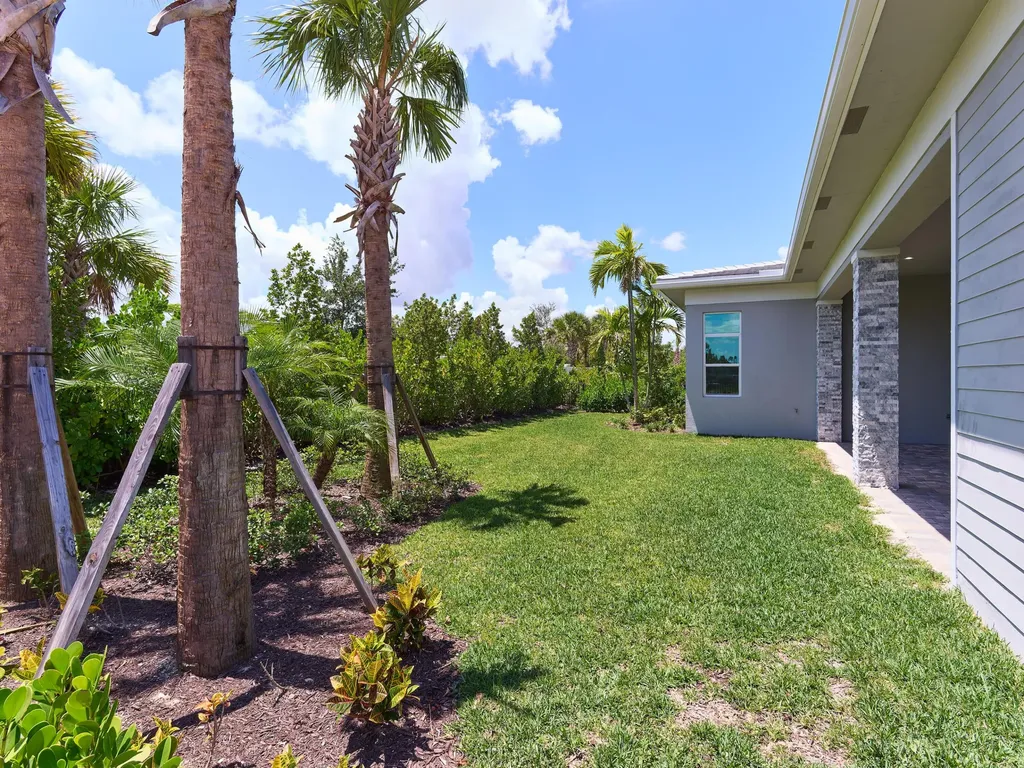 9124 Coral Isle Circle Palm Beach Gardens FL 33412