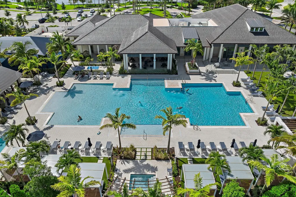 9124 Coral Isle Circle Palm Beach Gardens FL 33412