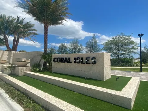 9124 Coral Isle Circle Palm Beach Gardens FL 33412