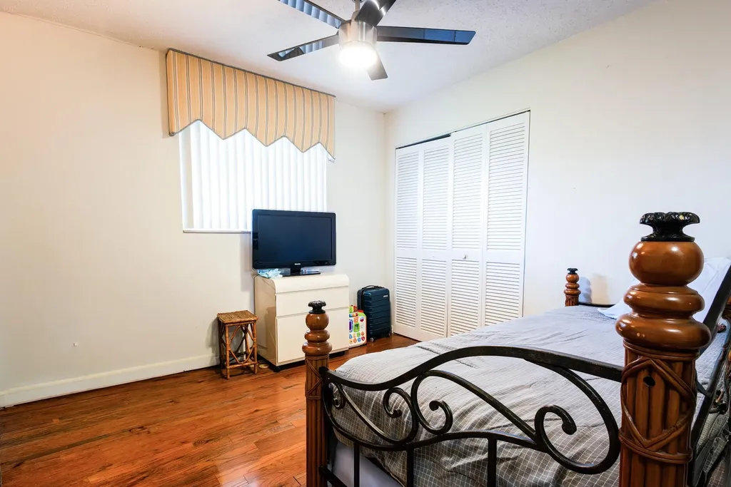 3097 Dolphin Drive Delray Beach FL 33445