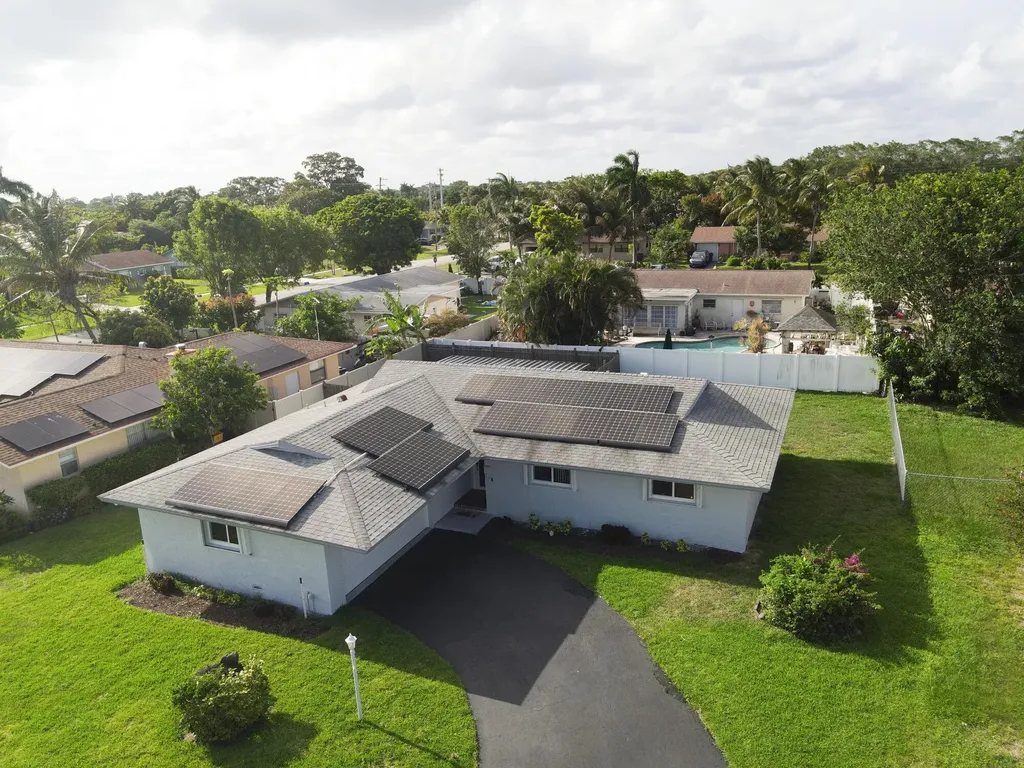 3097 Dolphin Drive Delray Beach FL 33445