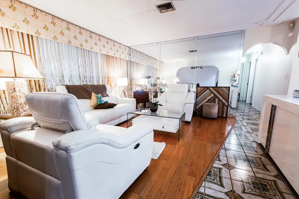 3097 Dolphin Drive Delray Beach FL 33445