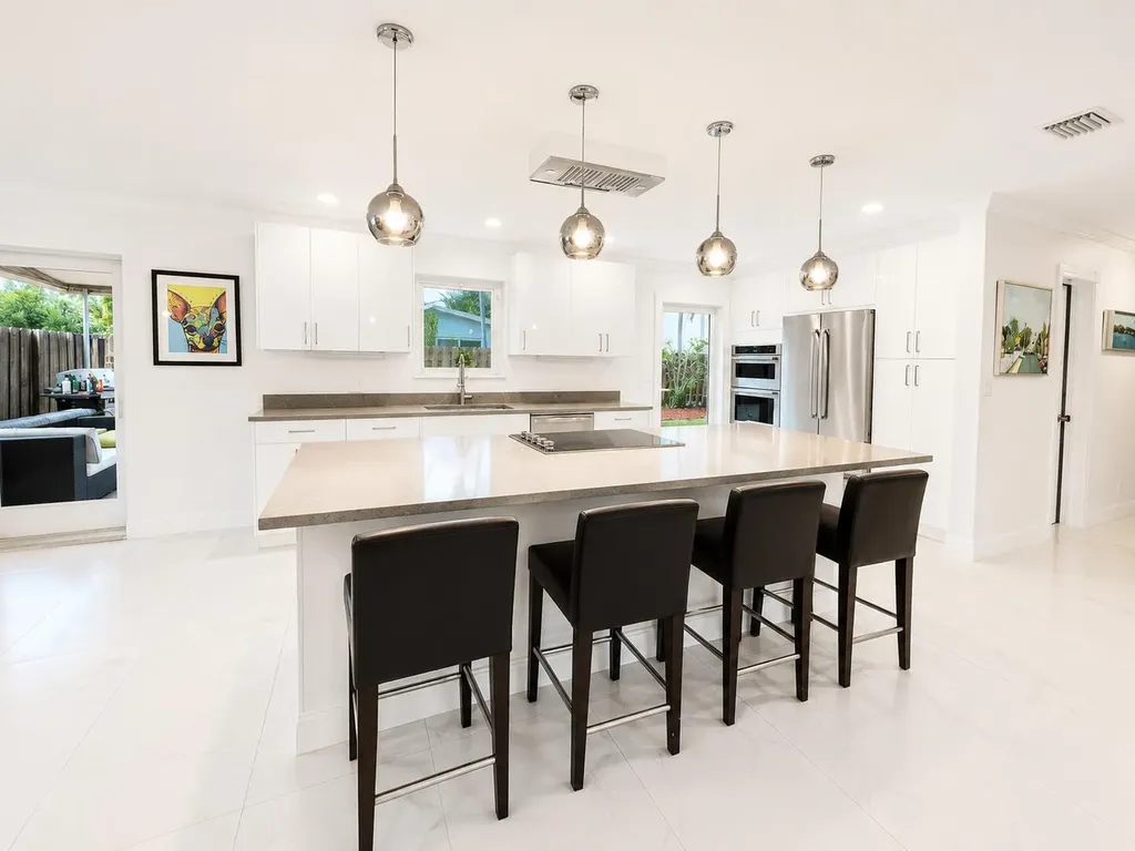 301 NW 26th Court Wilton Manors FL 33311