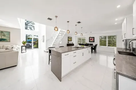 301 NW 26th Court Wilton Manors FL 33311