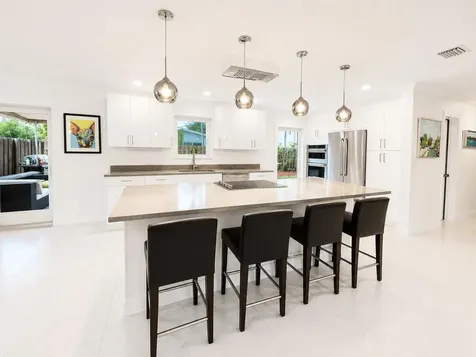 301 NW 26th Court Wilton Manors FL 33311