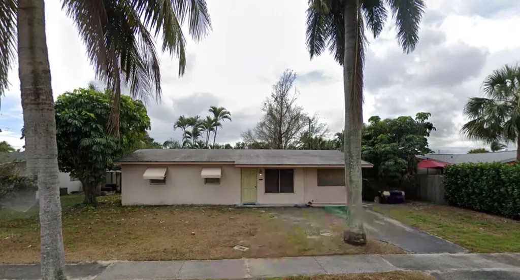 3406 Housatonic Drive West Palm Beach FL 33406