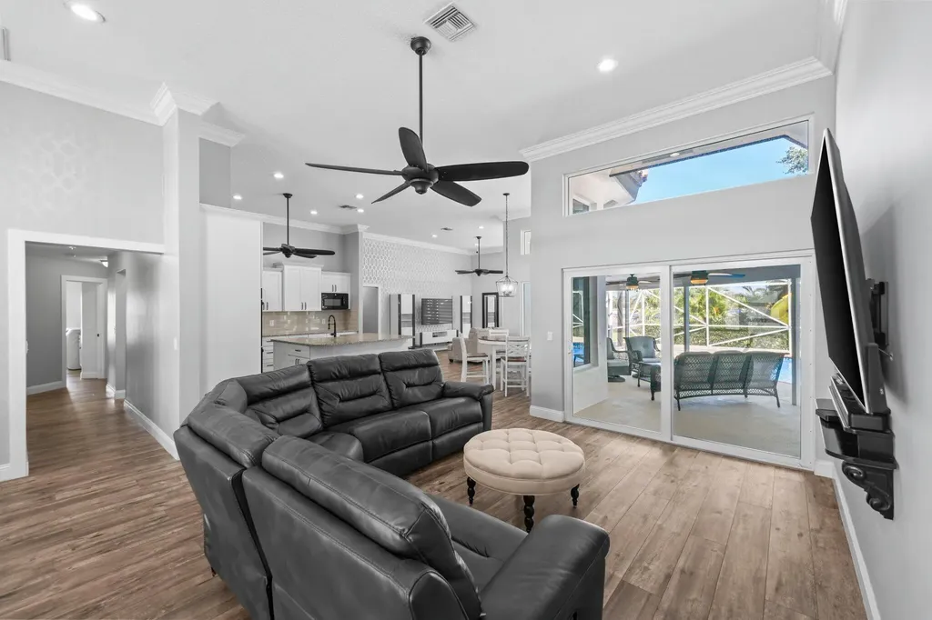 6365 Rock Creek Drive Lake Worth FL 33467