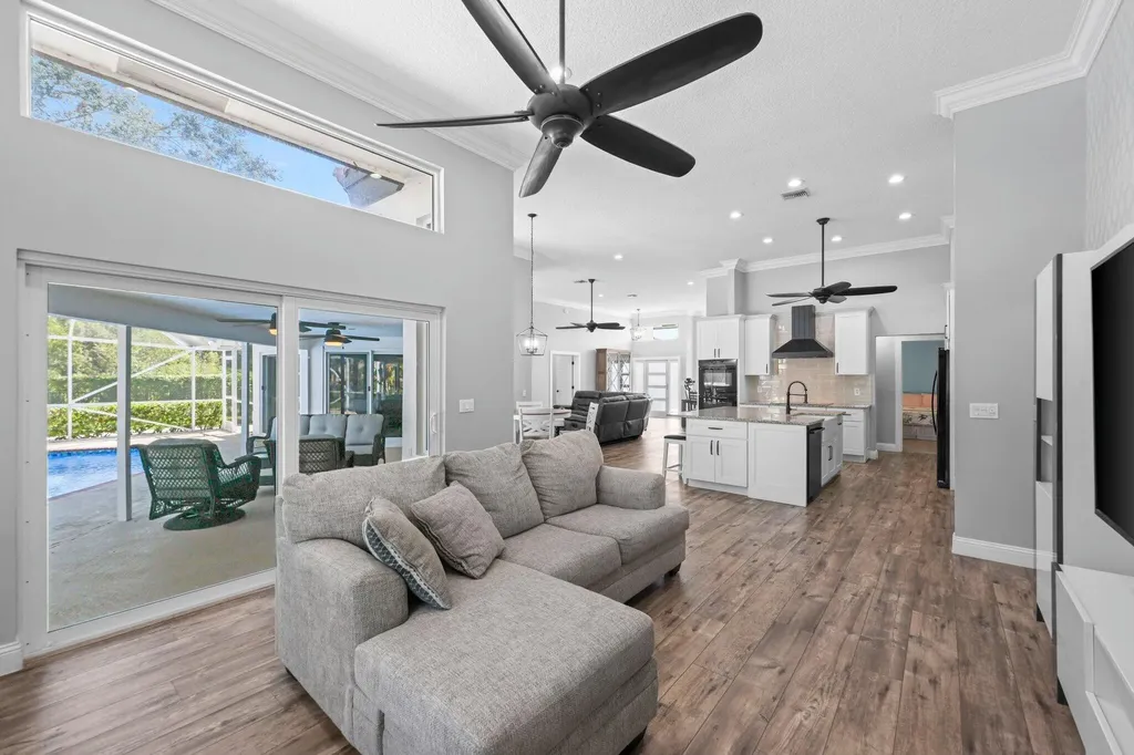 6365 Rock Creek Drive Lake Worth FL 33467