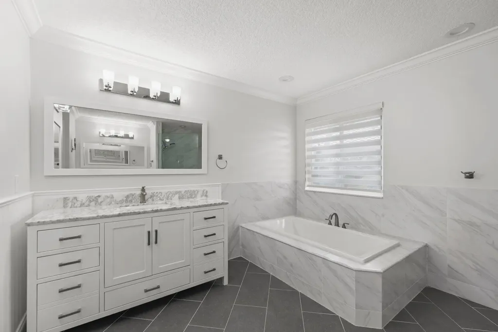6365 Rock Creek Drive Lake Worth FL 33467