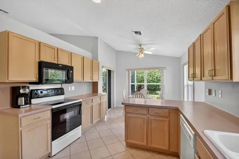 8171 Palm Gate Drive Boynton Beach FL 33436