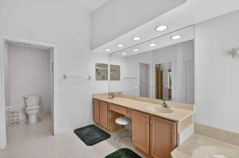 8171 Palm Gate Drive Boynton Beach FL 33436