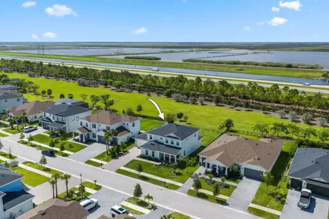 660 Hookline Circle Loxahatchee FL 33470