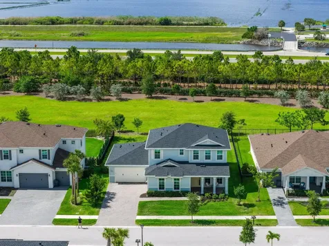 660 Hookline Circle Loxahatchee FL 33470
