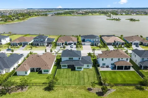 660 Hookline Circle Loxahatchee FL 33470