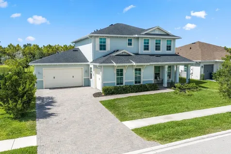 660 Hookline Circle Loxahatchee FL 33470